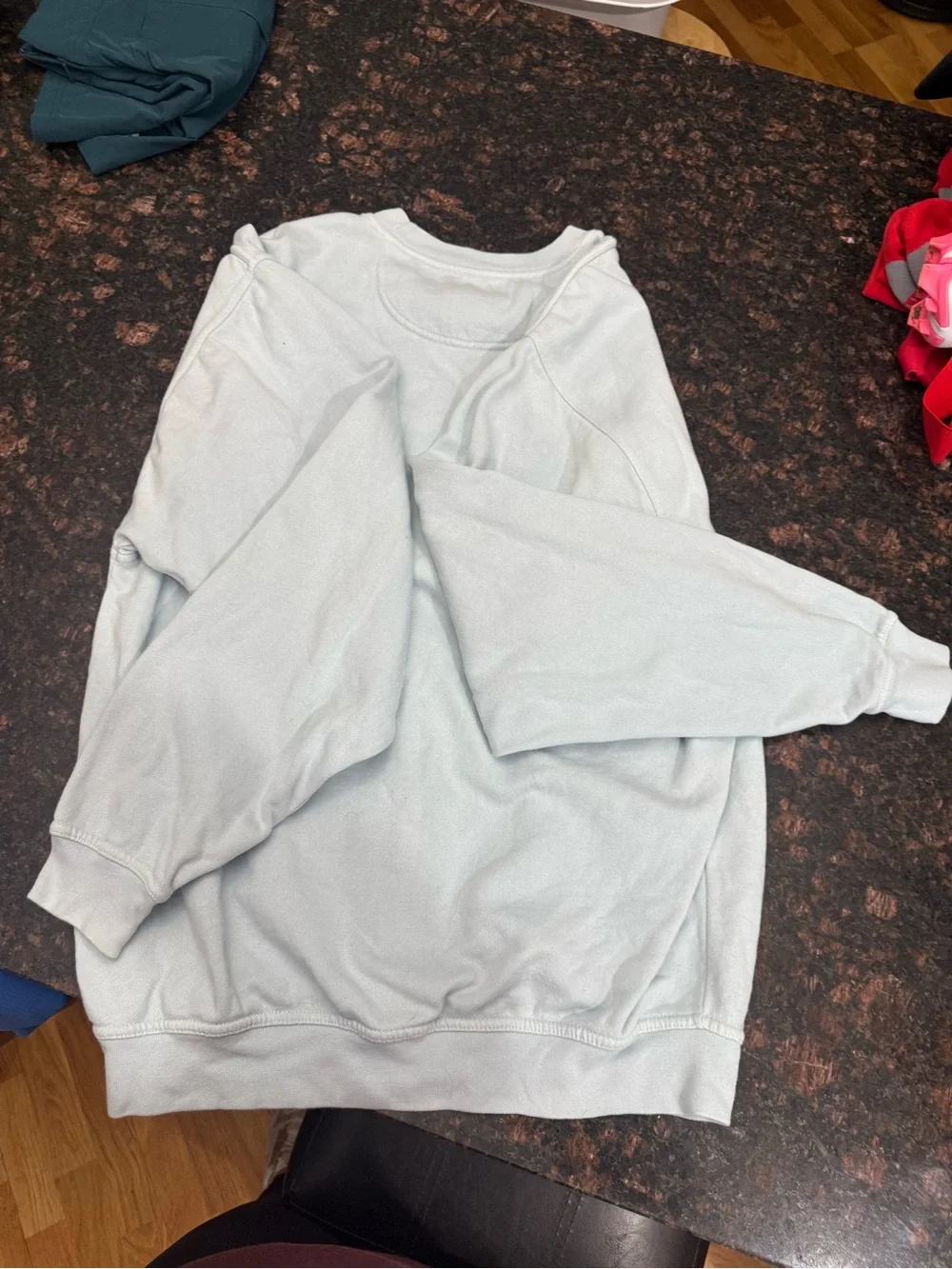Vintage Aritsans Glen Flora, WI - Medium crewneck sweatshirt - Picture 6 of 6
